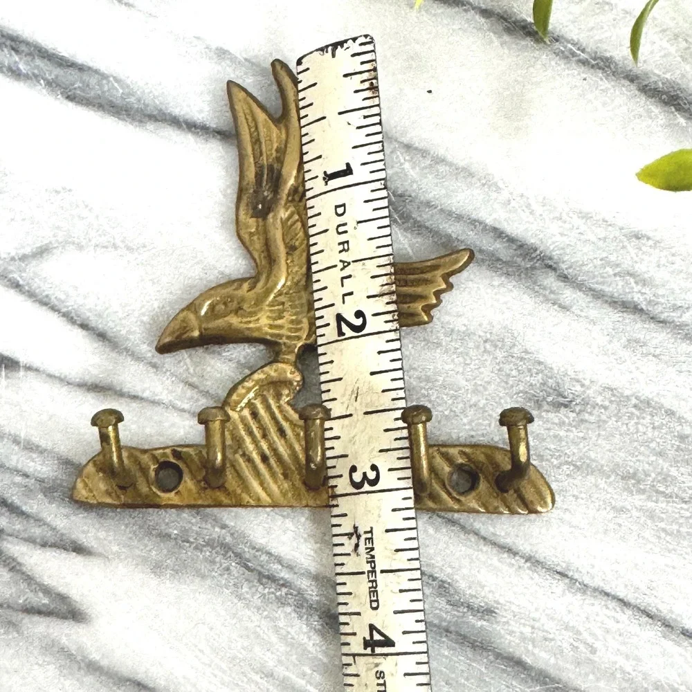 Vintage Brass Eagle Key Rack: Patriotic Wall Hooks